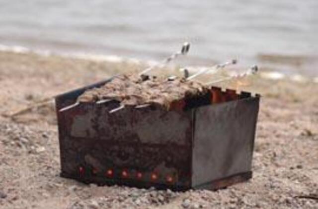 Kepant mėsos gaminius - daugiau atsargumo