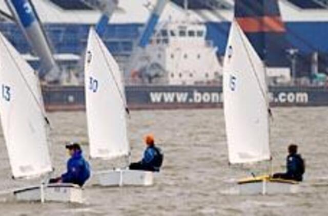 Vaikai liko "ant seklumos"