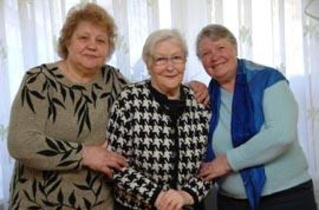 "Motinos meilė - tai begalinė kantrybė"