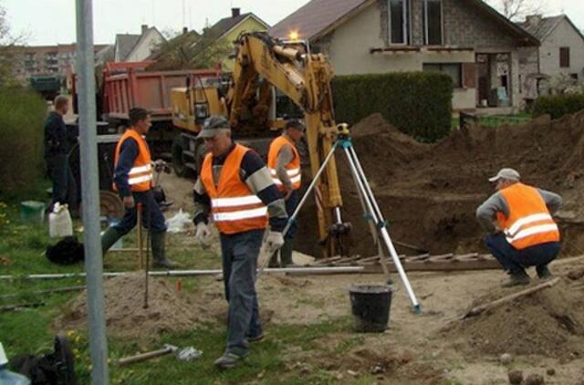 Į Darbininkų kvartalą Šilutėje grįžo kelių statybininkai