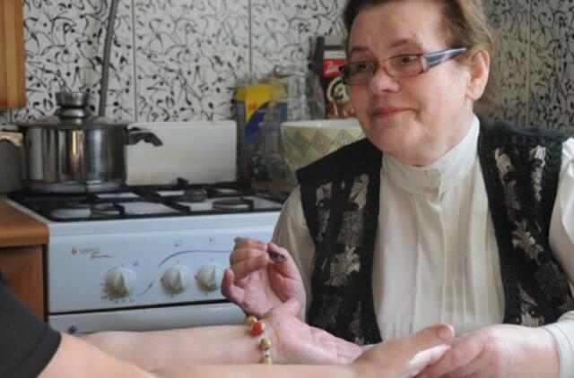 Ar sutapo ekstrasensės ir chiromantės įžvalgos?