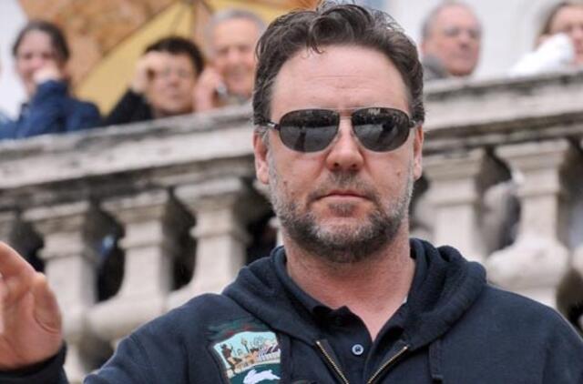 "Gladiatoriaus" dešimtmetį R. Krou paminėjo kelione į Romą