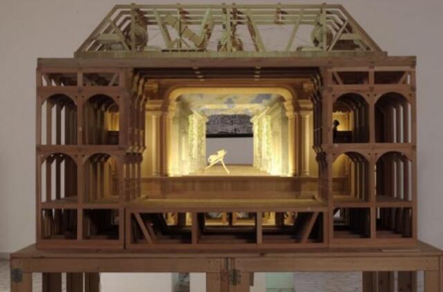 Į uostamiestį atkeliavo barokinės operos teatro maketas