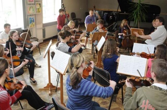 "Balsiečiai" išvyko į Estiją