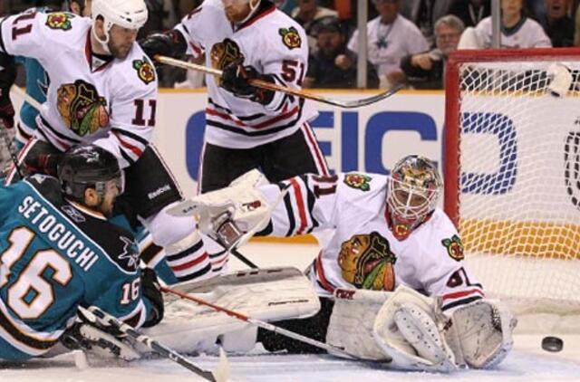 "Flyers" ir "Blackhawks" šventė antrąsias pergales konferencijų finaluose