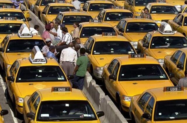 Už sukčiavimą 600 Niujorko taksistų neteks darbo