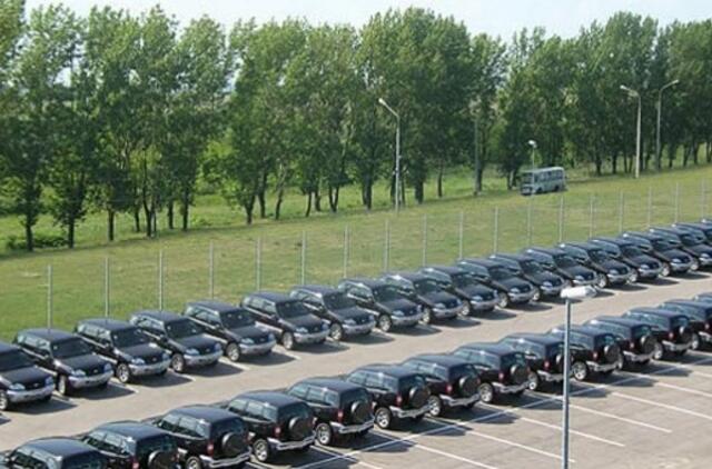 Rusijoje susidarė automobilių deficitas