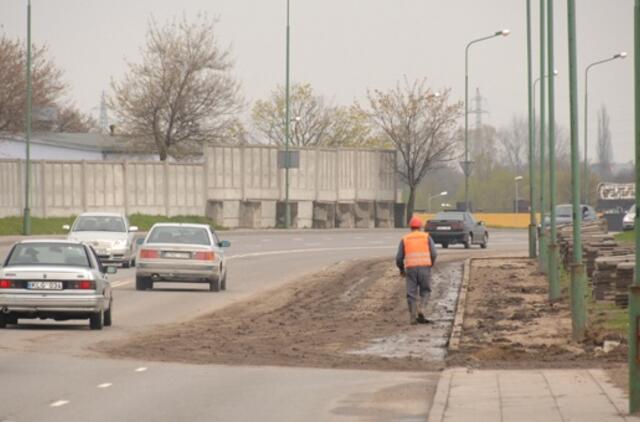 Statybininkų palydovas - purvas