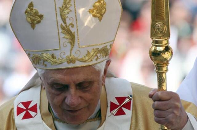 Popiežiaus aukojamose Mišiose Fatimoje dalyvavo 500 tūkst. žmonių