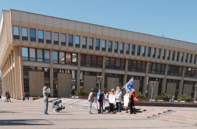 Dar laukiama kelių narių apsisprendimo dėl prisijungimo prie valdančiųjų