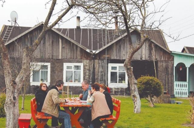 LEZ įkaitų drama - pasaka be galo