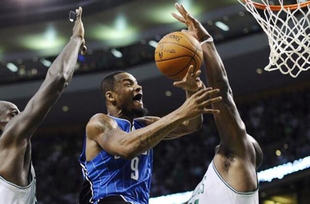 "Magic" komanda įveikė "Celtics" krepšininkus