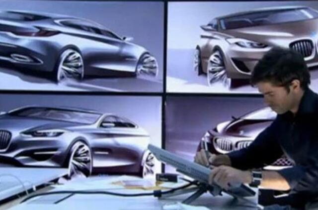 BMW parodė dalelytę pirmojo priekiniais ratais varomo modelio (video)