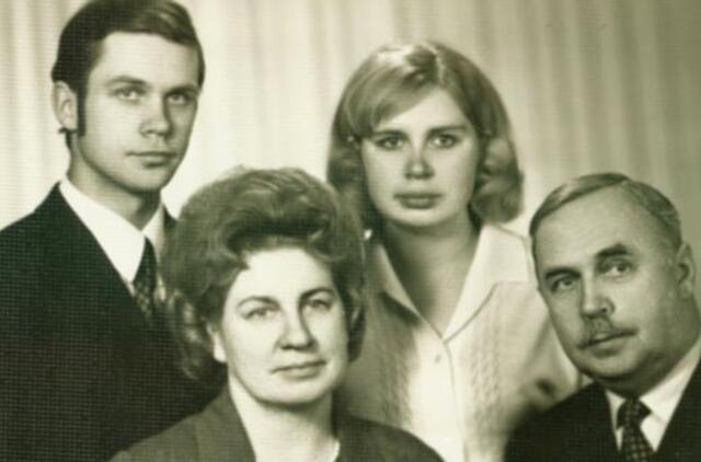 Klaipėdos akvarelės: namai ir žmonės (154)