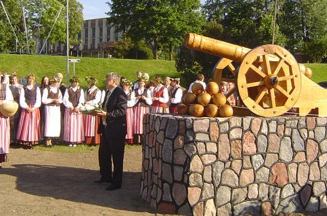 Vainutas traukiasi iš “Didžiųjų lenktynių”