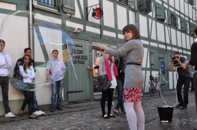 "Vasaros virusas" kvietė kartu pašokti