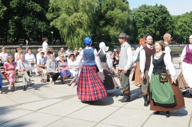 Danės krantinėje nuskambėjo lietuviška istorija