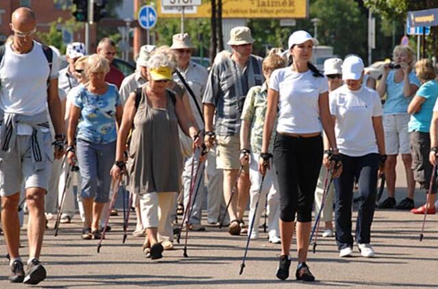 Klaipėdoje sparčiai populiarėja šiaurietiškas ėjimas