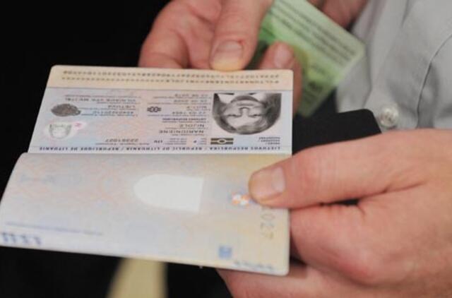 Latviškas asmenvardžių rašymo modelis tinka ir Lietuvai