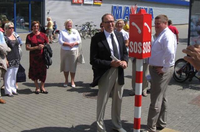 Palangoje - skubios pagalbos stulpas