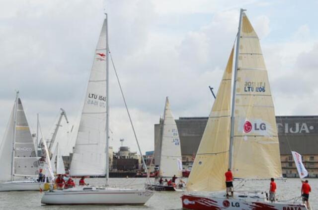 Regatos kovas bus galima sekti internetu