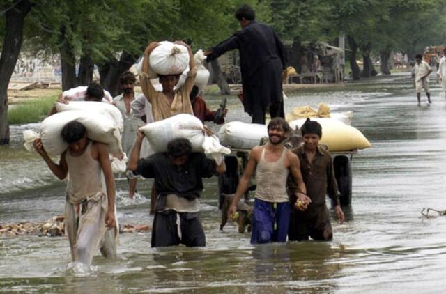 Ekspertai: Pakistane po potvynių cholera gali susirgti per 300 tūkst. žmonių