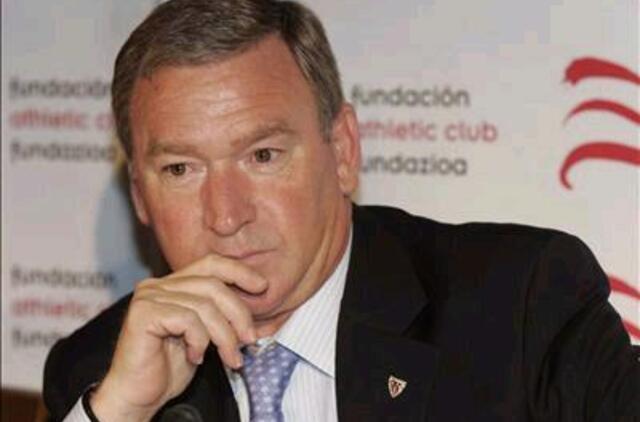 Ispanas Javieras Clemente treniruos Kamerūno futbolo rinktinę