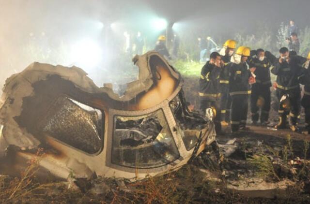 Kinijoje aptiktos sudužusio keleivinio orlaivio juodosios dėžės