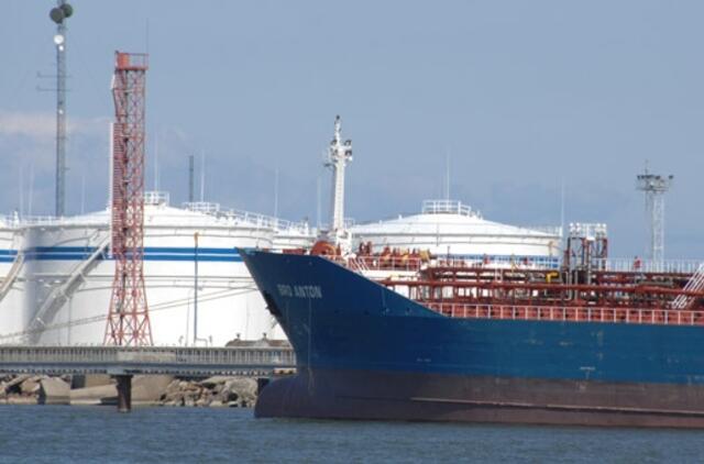 "Klaipėdos nafta" naftą kraus su... gyventojais