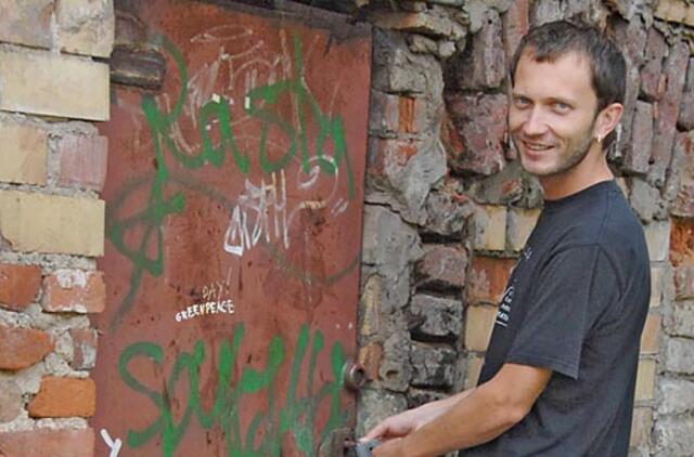 Klaipėdos parodų rūmuose - autorinė menininko S. Paliuko paroda