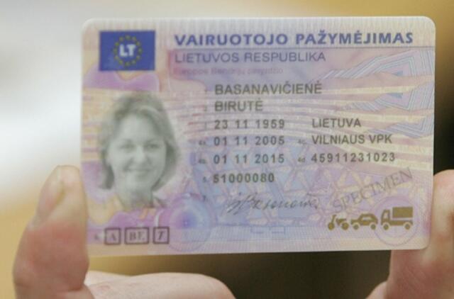Kryžiaus keliai atsiimant sulaikytą vairuotojo pažymėjimą