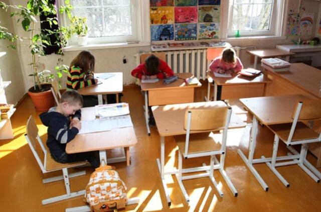 Lietuvoje toliau mažėja mokinių skaičius