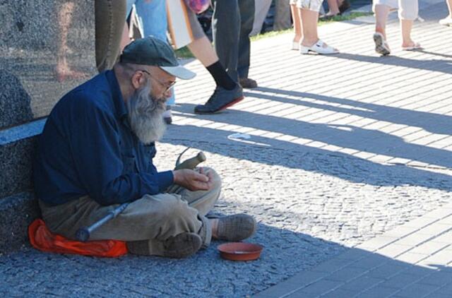 Mokys atpažinti tikruosius išmaldos prašytojus