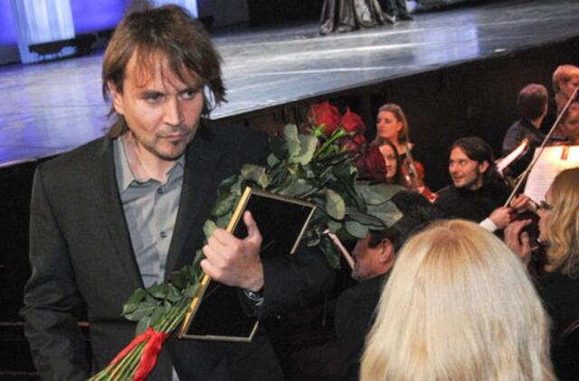 Oskaras Koršunovas: teatras gelbsti nuo alkoholizmo ir susinaikinimo