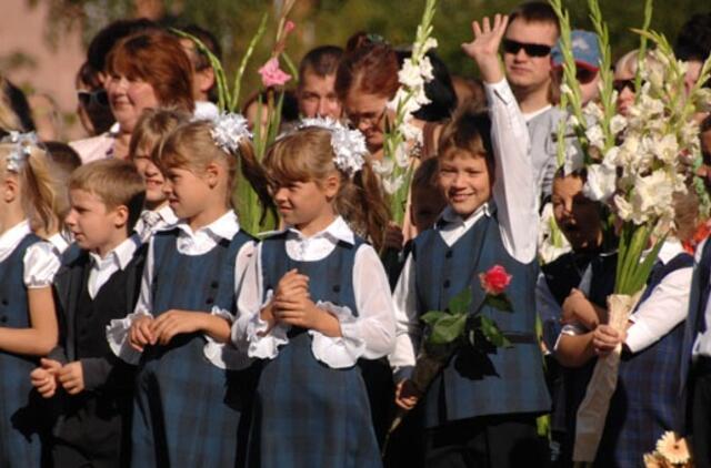 Parlamentarė Agnė Zuokienė siūlo leisti tėvams nedirbti per rugsėjo 1-ąją