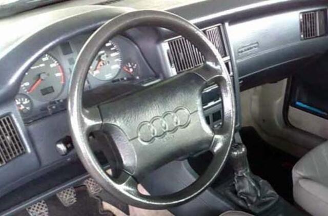 Vagišių specializacija - grobti "Audi"