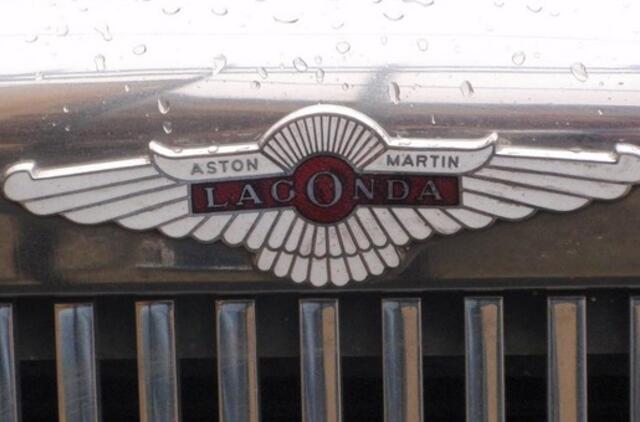 "Aston Martin" nepaliks pasaulio be "Lagonda" vardo