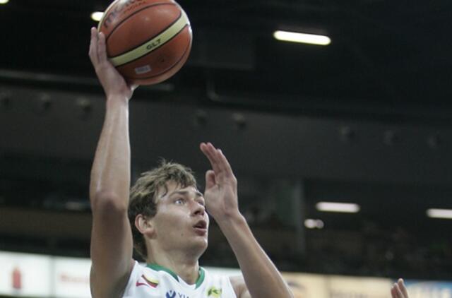 Donato Motiejūno ekipa turnyrą pradėjo triuškinama pergale