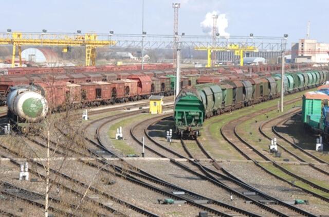 Pertvarkys Klaipėdos geležinkelių tinklą