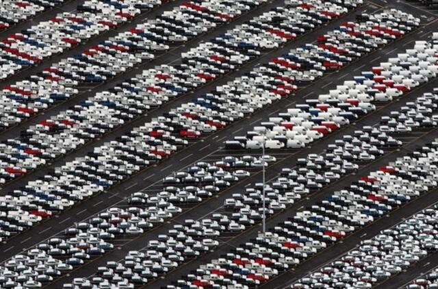 Pirkėjams tenka ilgai laukti užsisakytų automobilių