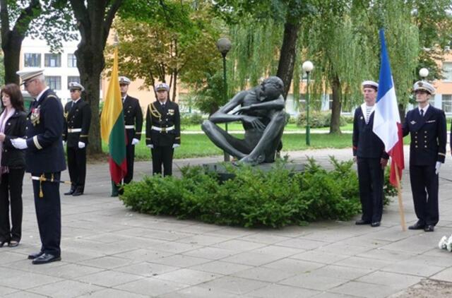 Prancūzų kariai pagerbė lietuvių tautos kančią