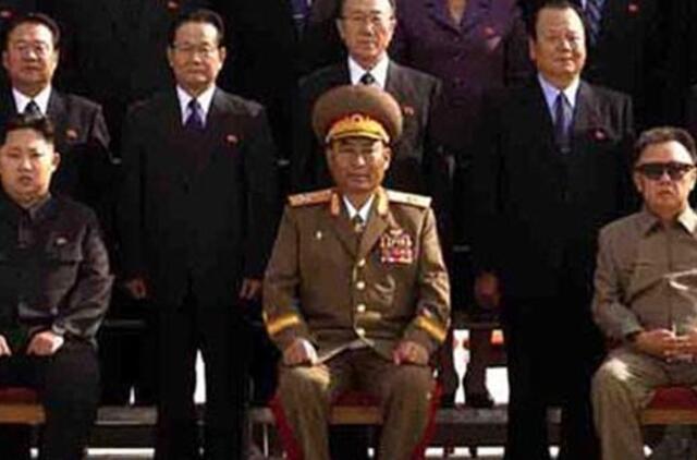 Šiaurės Korėjoje pirmą kartą išspausdinta galimo Kim Čen Iro įpėdinio nuotrauka