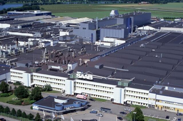 Švedų valdžia bando "išmušti" skolą iš "Saab"
