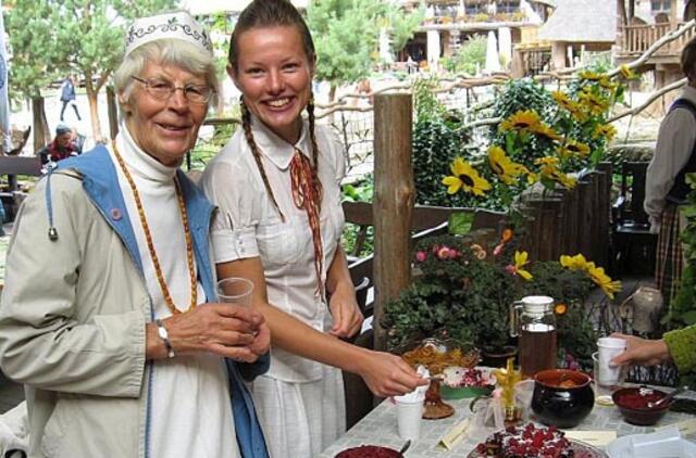 Sveikuoliai siūlo sveikų vestuvių alternatyvą