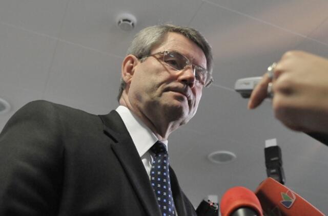 Teismas nepatenkino Viktoro Muntiano gynėjo prašymo išskirti kaltinamojo bylą