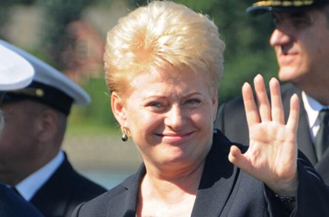 Vokiečių spauda: Dalia Grybauskaitė gauna dvigubą atlyginimą