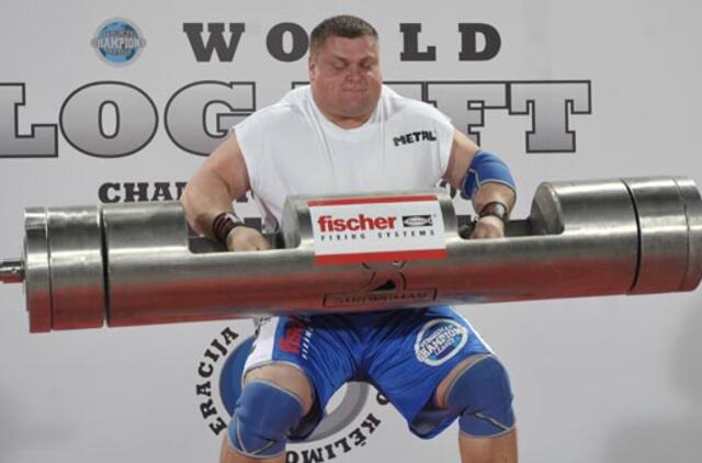 Žydrūnas Savickas pagerino pasaulio rąsto kėlimo rekordą