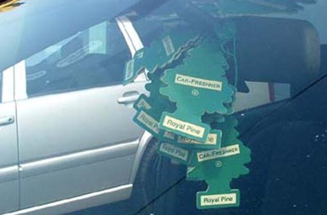 Apie saugius ir nesaugius aromatus automobilio salone