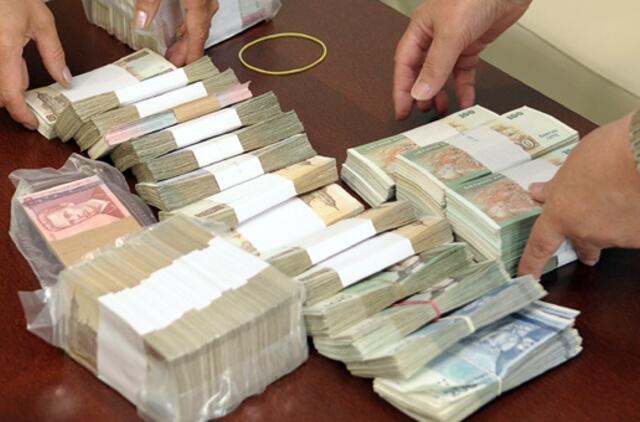 Byla dėl beveik pusės milijono litų, pradangintų iš Seimo kasos, - jau teisme