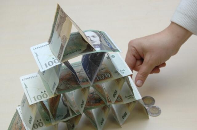 Ekspertė: dėl valdžios nenoro taupyti kyla rimta grėsmė ekonomikai